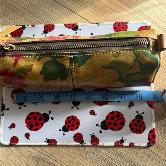 Patricia Nash Gold Floral Wristlet - Picture 5 of 7